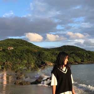 Meet your Posher, Sylvia